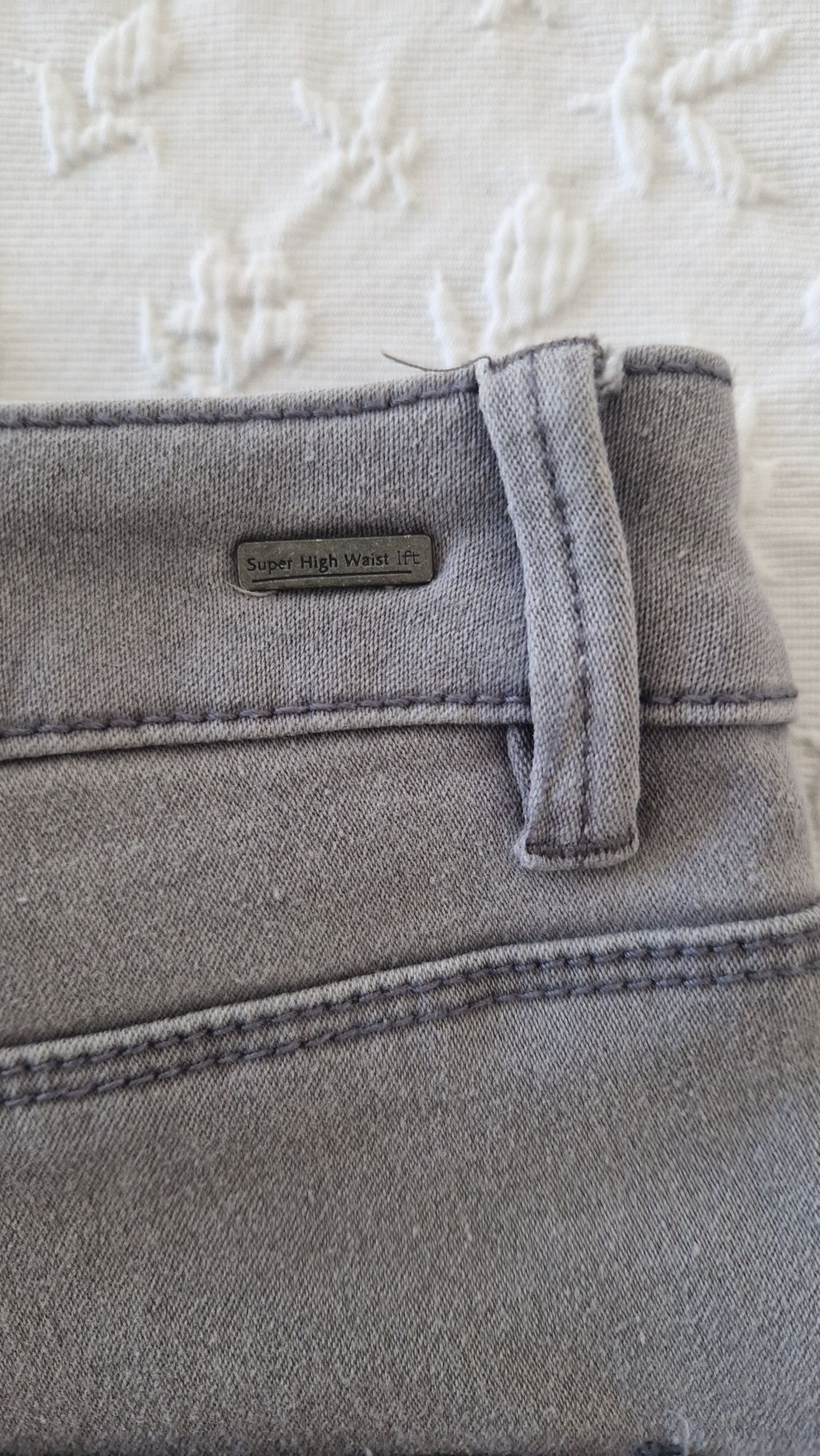 Calças ganga skinny Lefties cinza tamanho 40