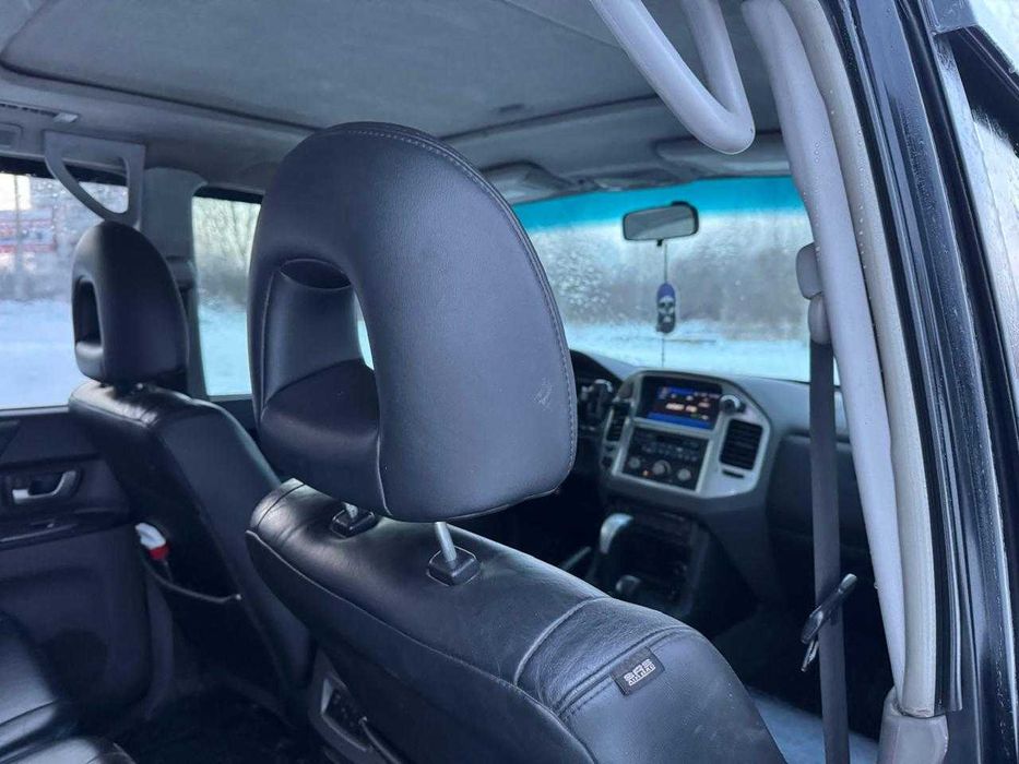 Mitsubishi Pajero Wagon (Міцубісі Паджеро Вагон)