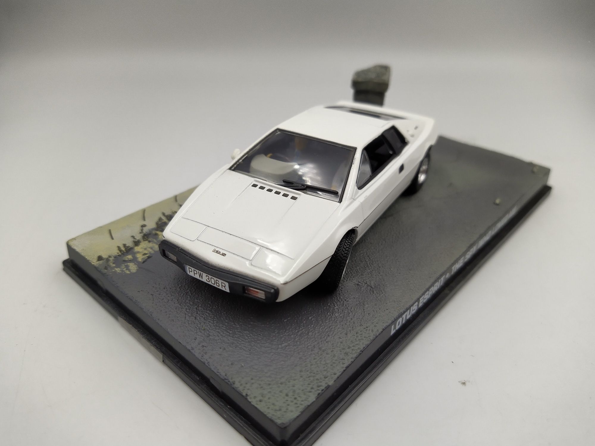Lotus Esprit James Bond collection Eaglemoss 1:43