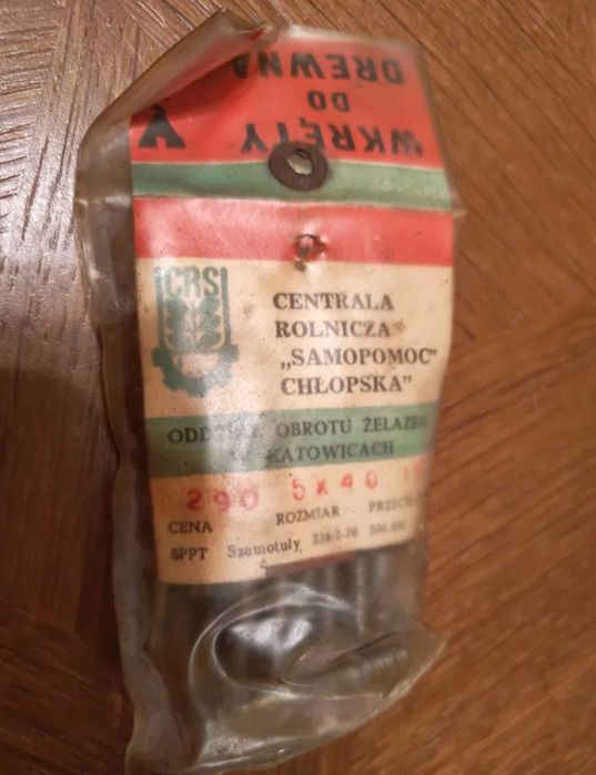 Paczka wkrętów do drewna PRL