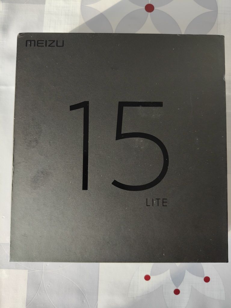 Meizu 15 Lite в ідеалі