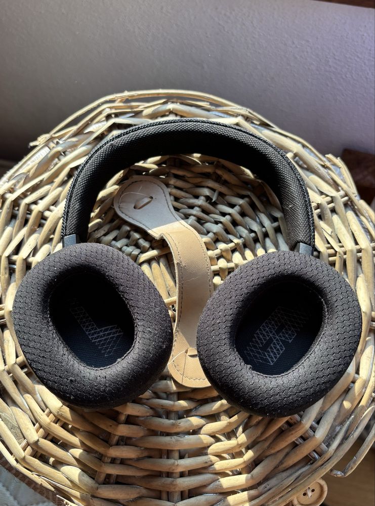 JBL Live 660NC (Bluetooth)