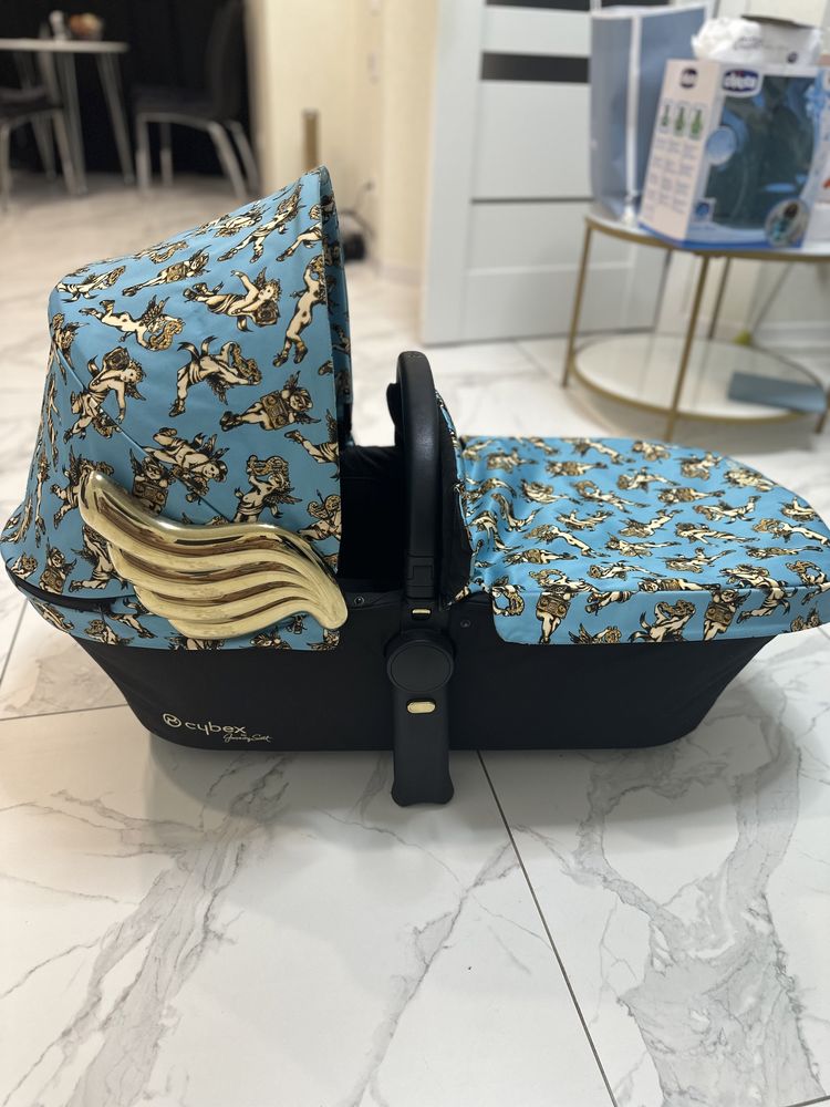 Люлька Cybex Priam by Jeremy Scott Cherub Blue.