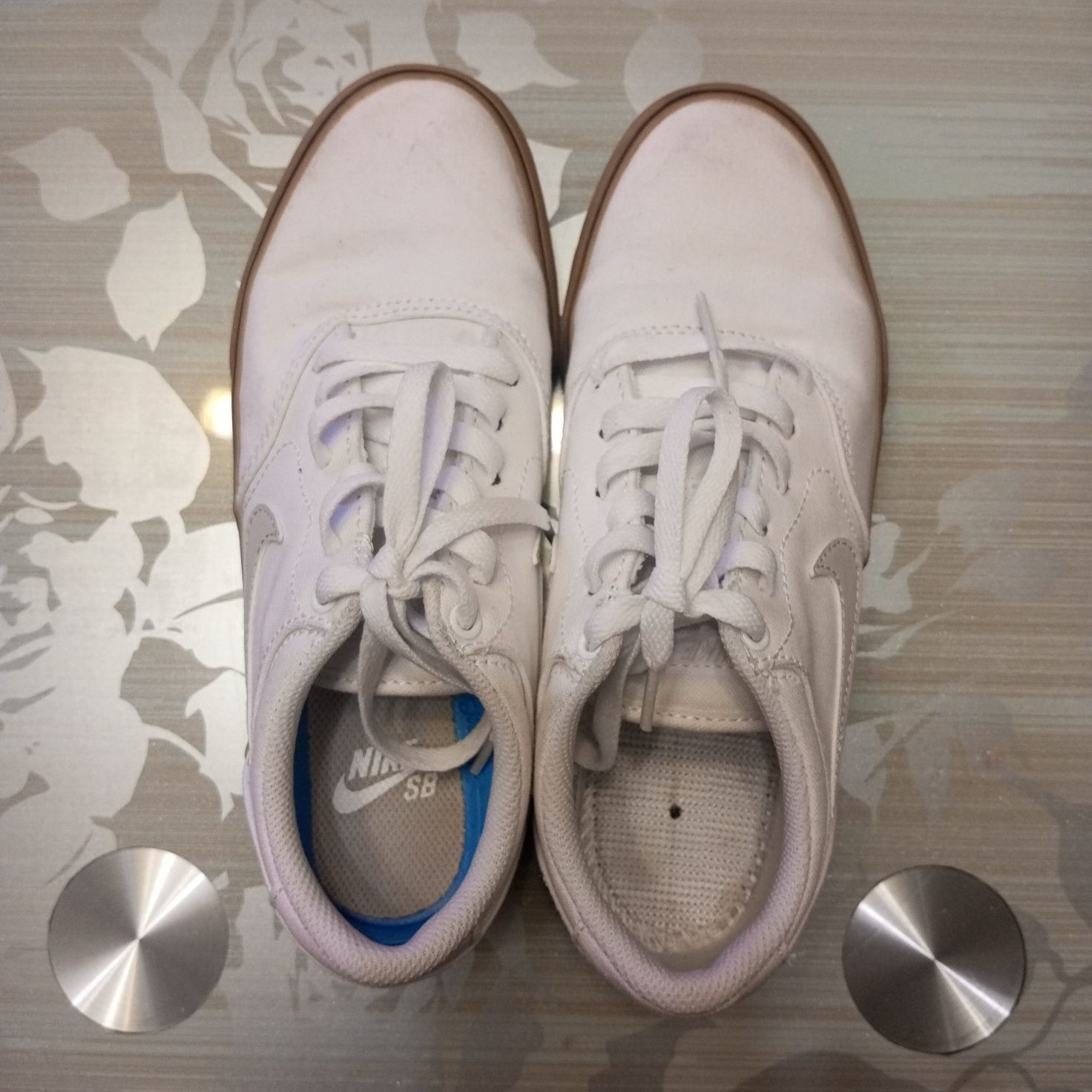 Женские кроссовки/38/Nike