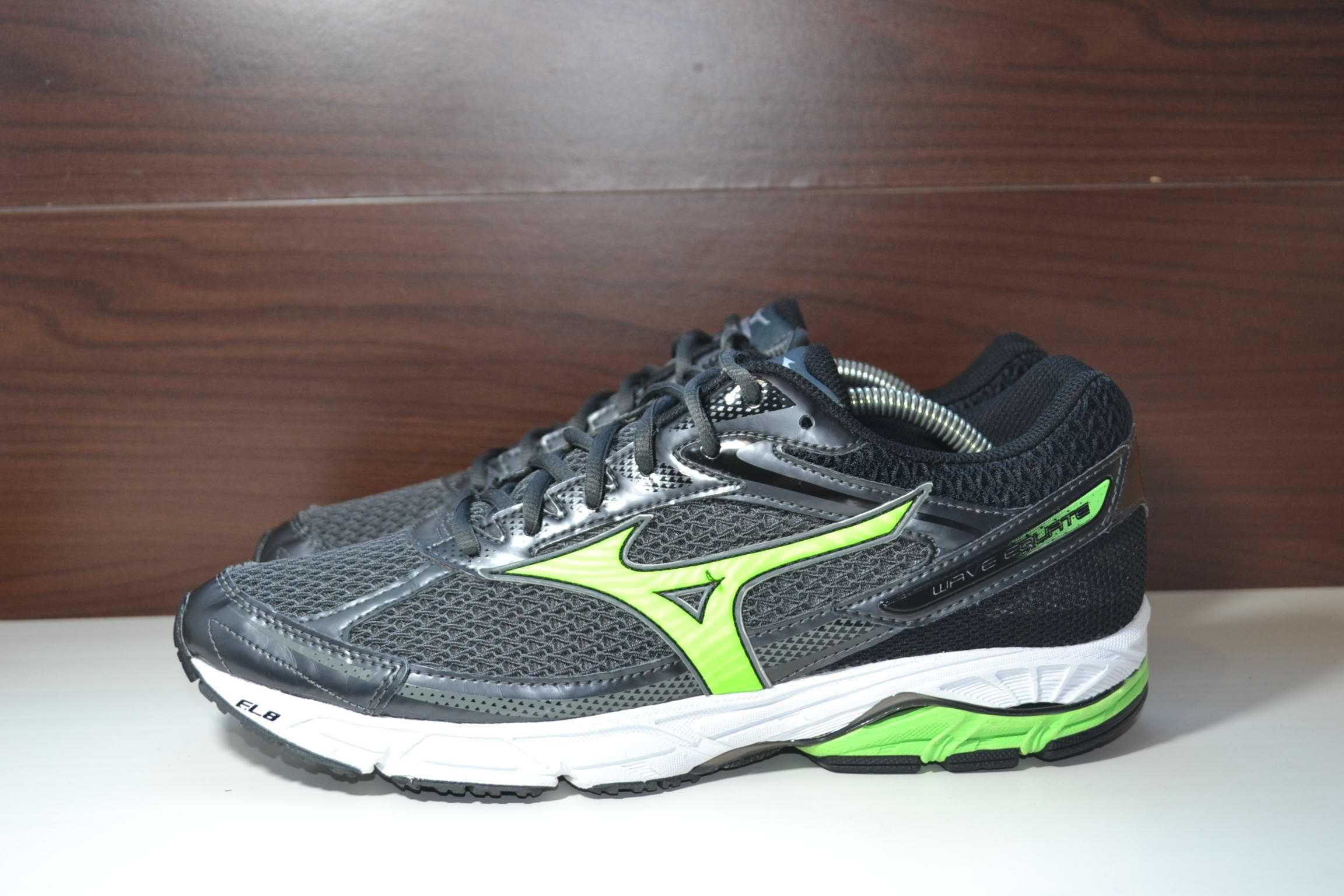 mizuno wave equate 44.5р кроссовки оригинал