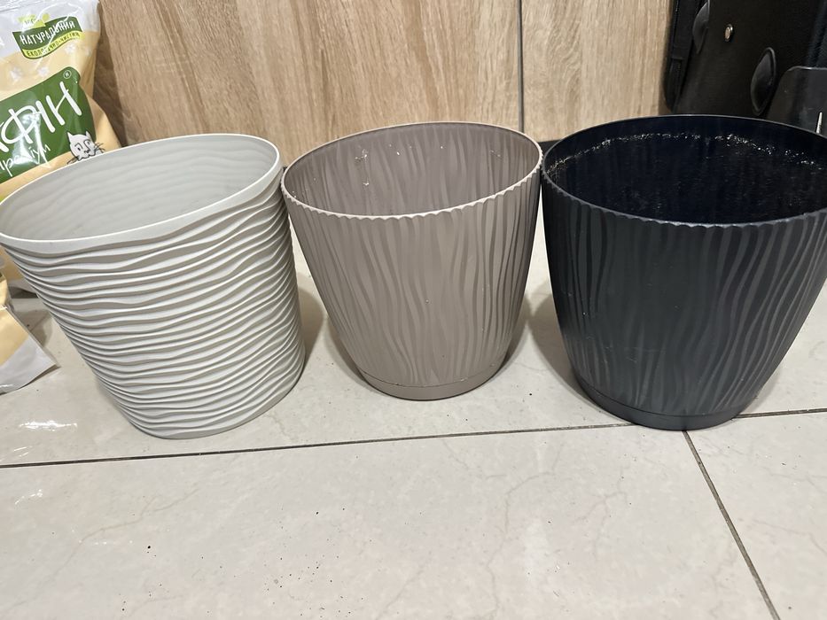 Горщики під квіти в гарному стані