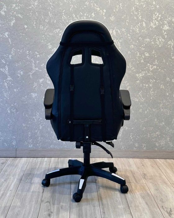 Компютерне крісло Геймерське крісло з підніжкою і 2 подушками до 120кг