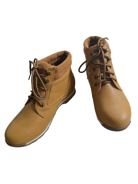 Stylowe buty damskie G2G botki lekkie wygodne beżowe r 39