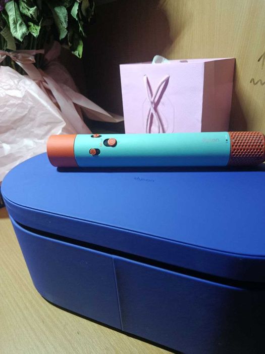 Продам Дайсон (Dyson Airwrap)