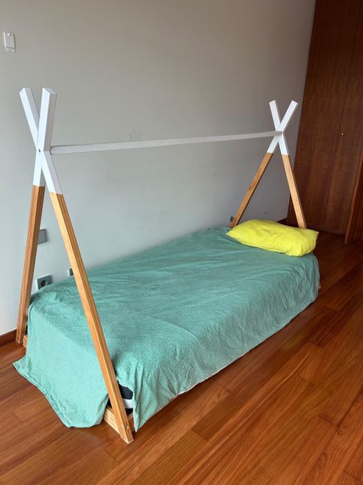 Cama de solteiro