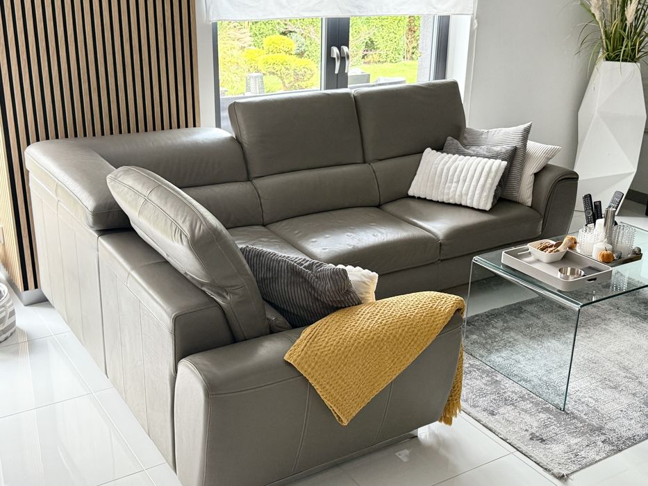 Naroznik  ze skory naturalnej z funkcja spania kler