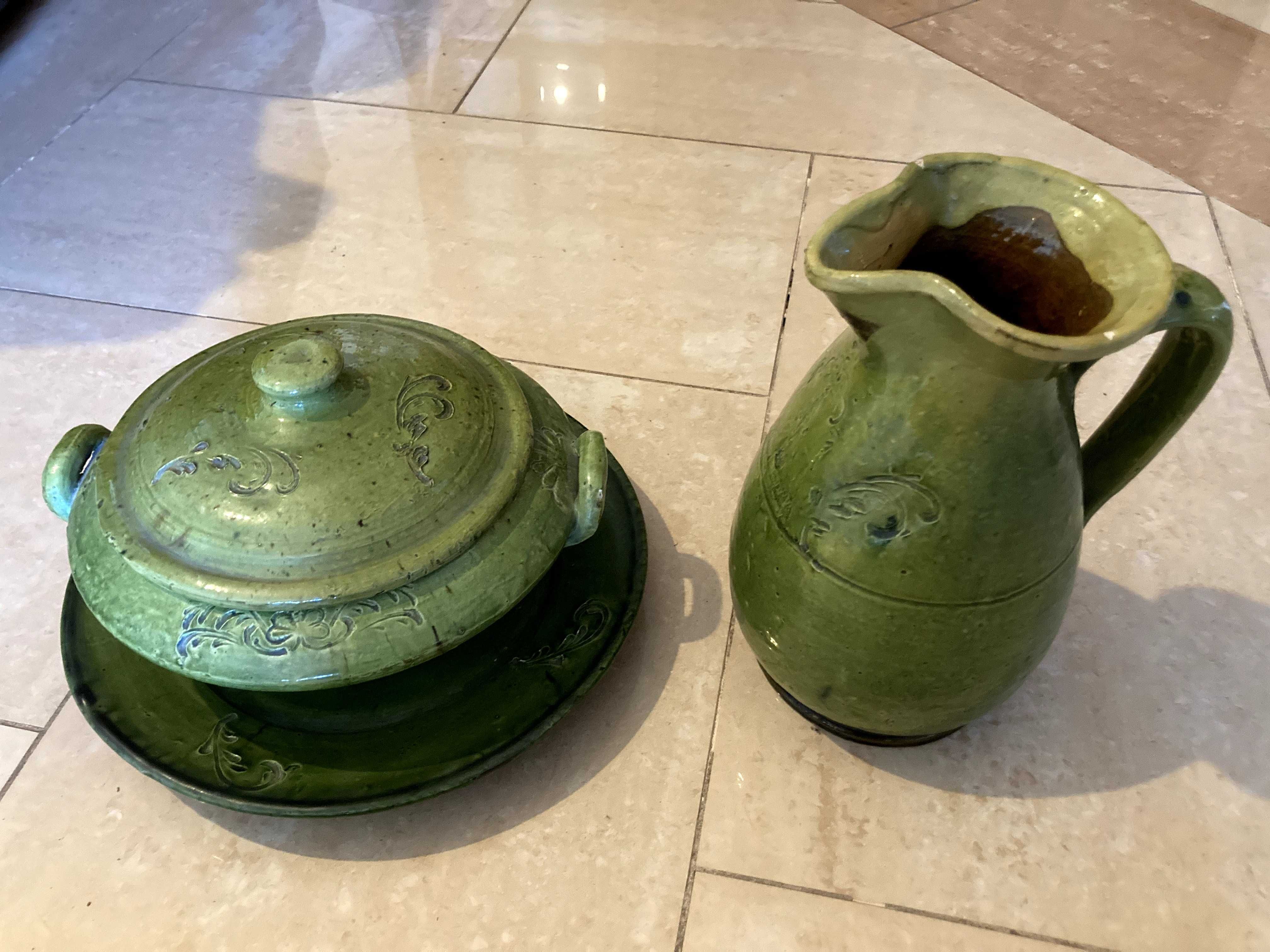 Conjunto de Loiça de Barro Vidrado Verde