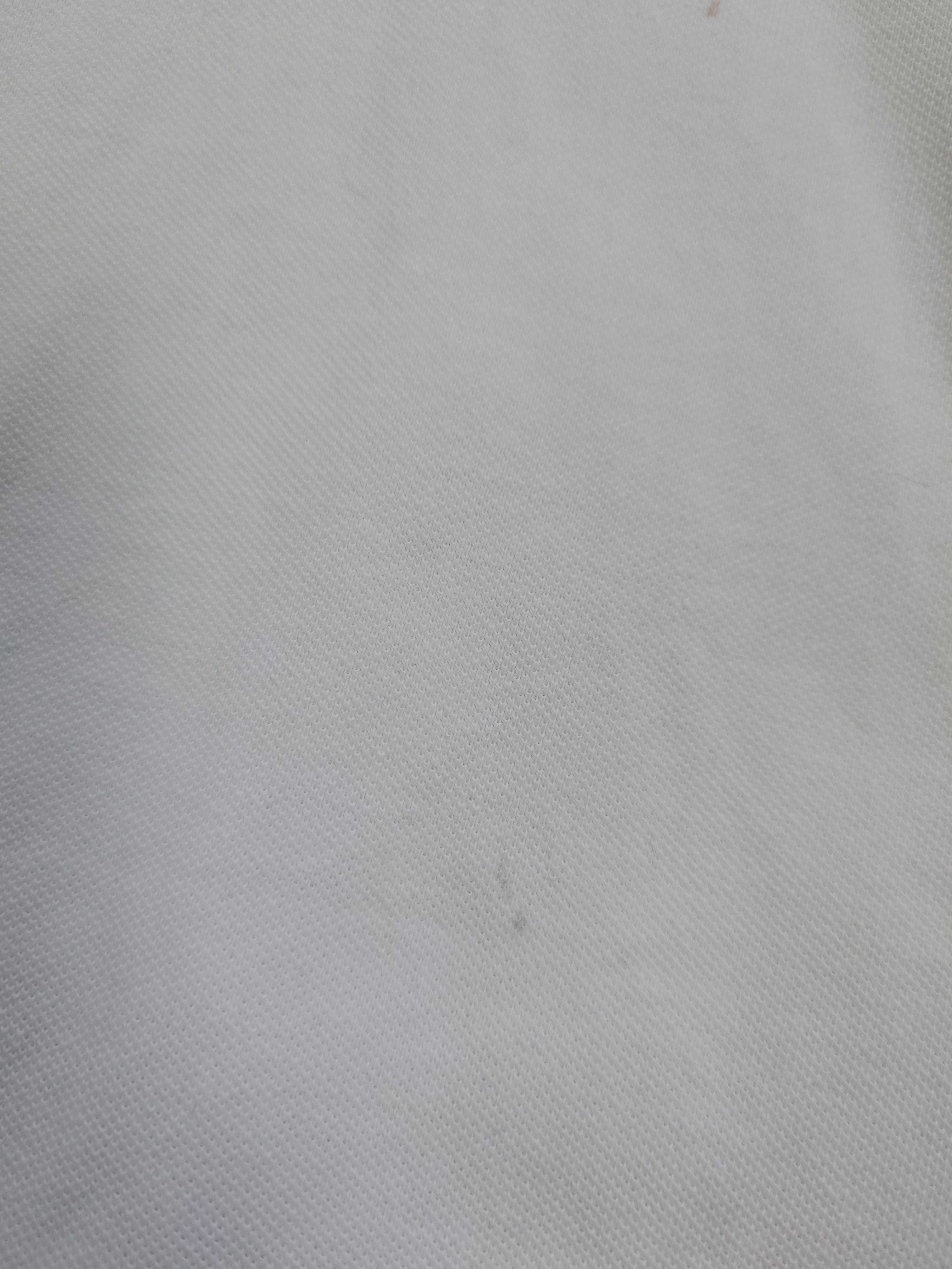 Biała koszulka polo