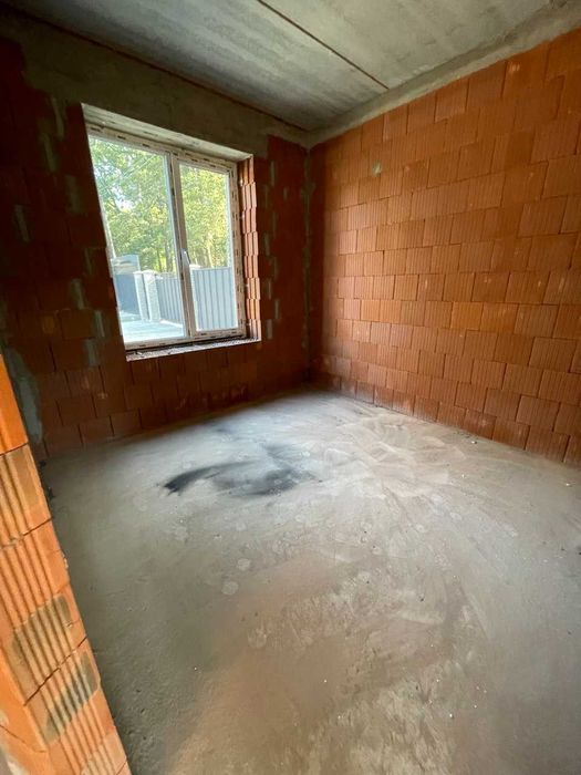 Продам таунхаус в Ірпені біля парку Дубки 90 м кв за 92000$