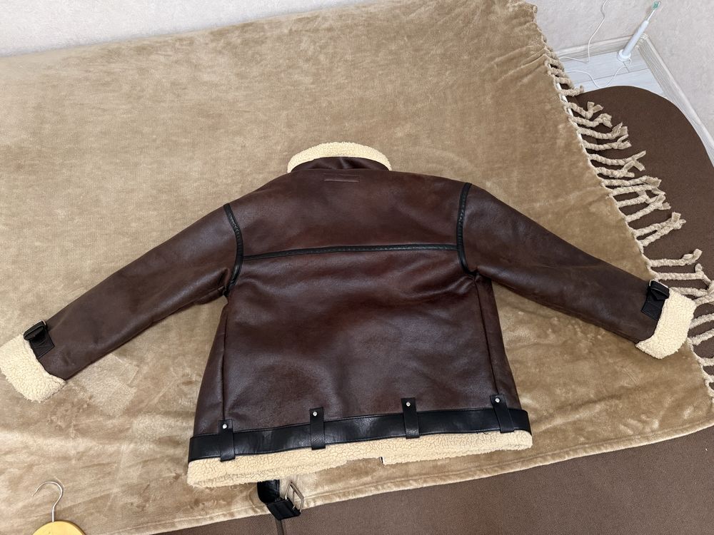 жіноча зимова дублянка zara