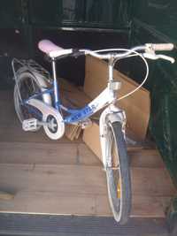 Bicicleta de menina.