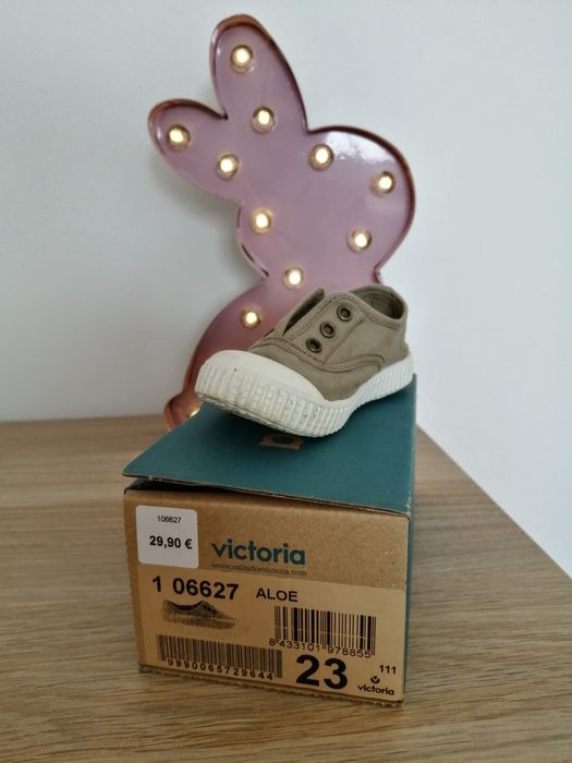 Sapatos da Vitória de verão de bebé