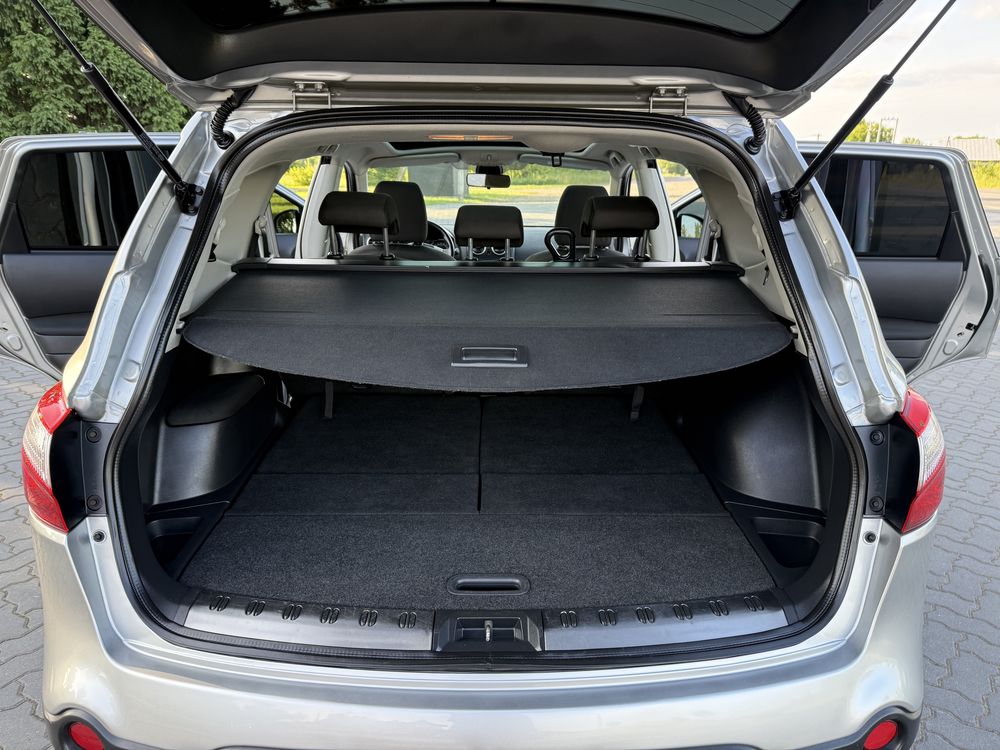 Nissan Qashqai +2. Свіжопригнаний, Розмитнений