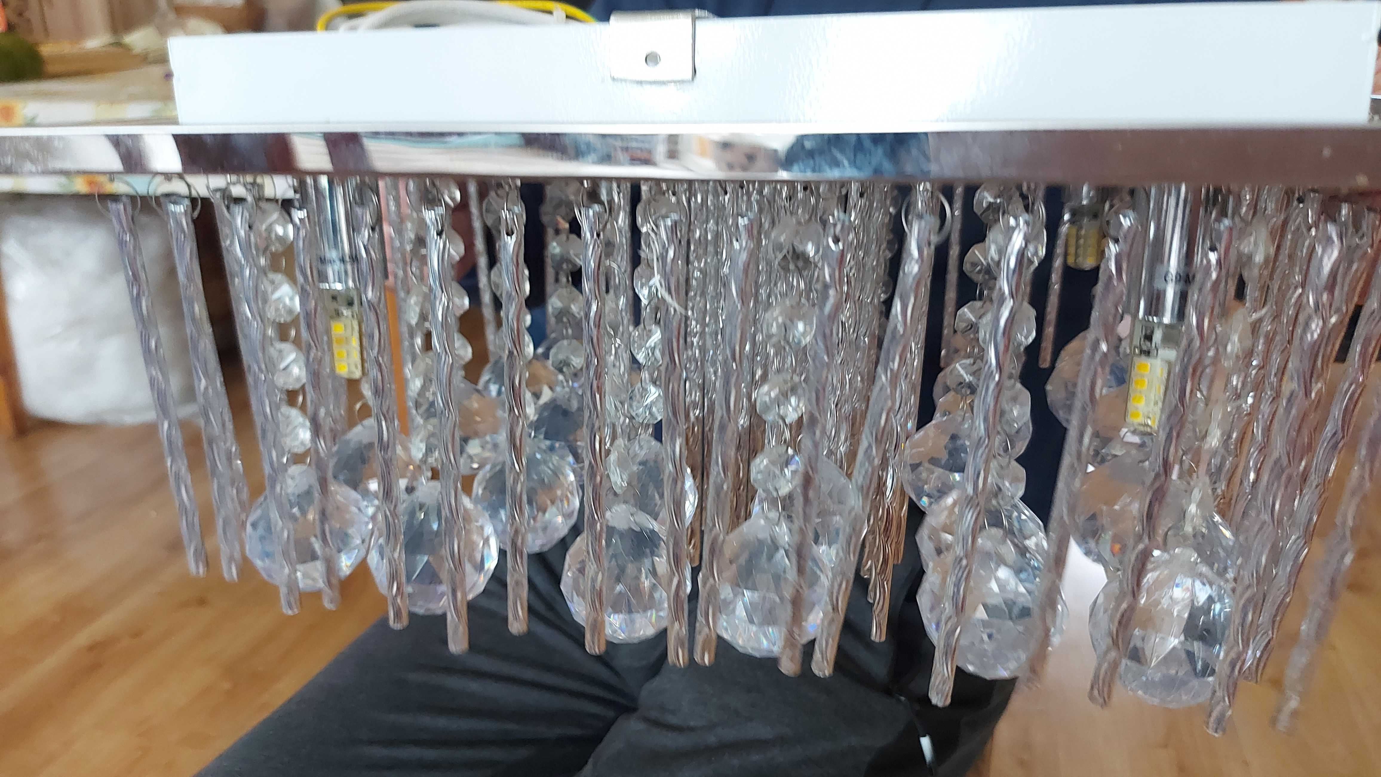 Lampa w stylu glamour