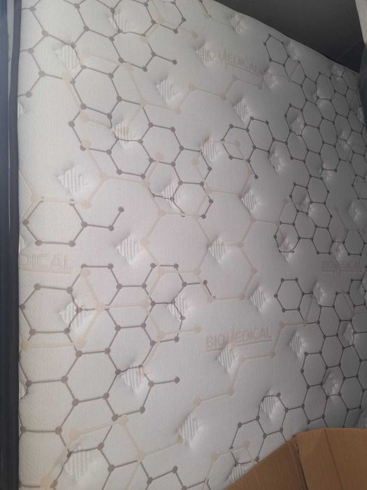 Colchao de casal biomedical