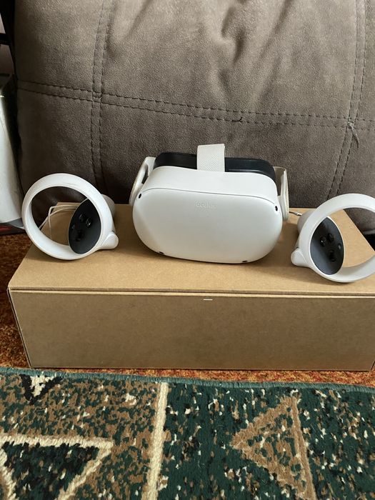 Продвм Oculus quest 2