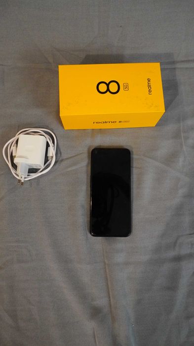 Telefon Realme 8 128GB + Ładowarka i Kabel