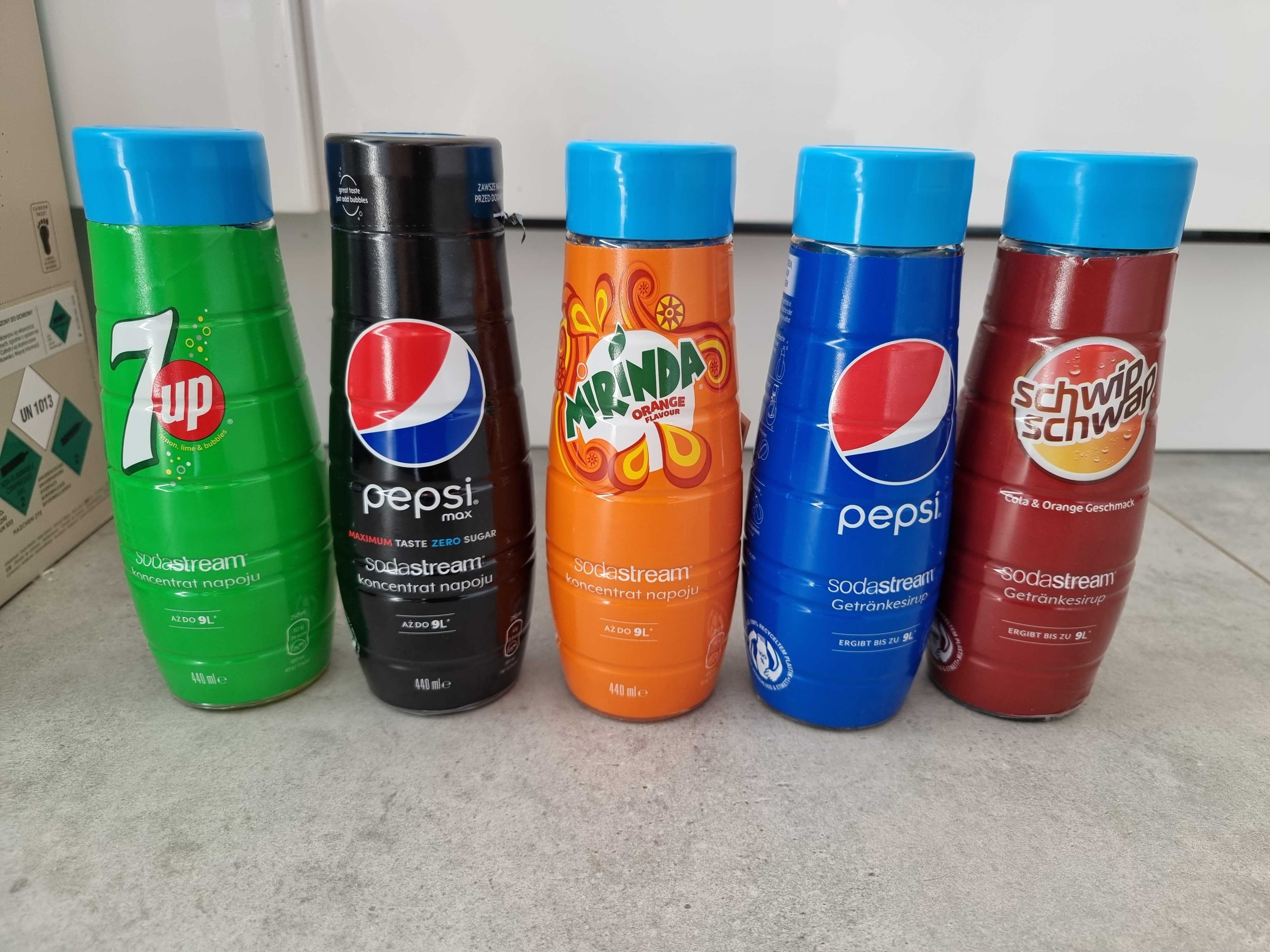 Soda stream malo uzywany plus syropy 2 butelki