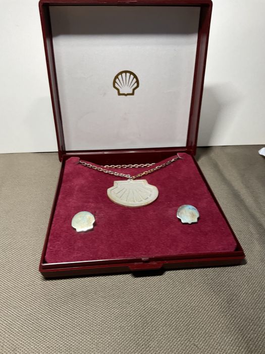 Antiga pulseira e botões de punho  em prata, Santiago Compostela