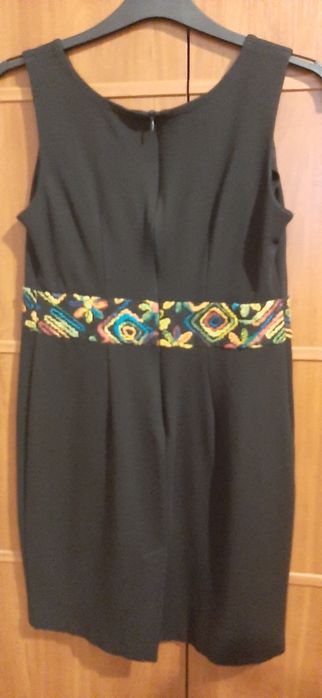 Sukienka czarna De Facto