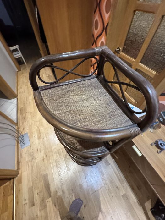 Regał narożny rattan bambus