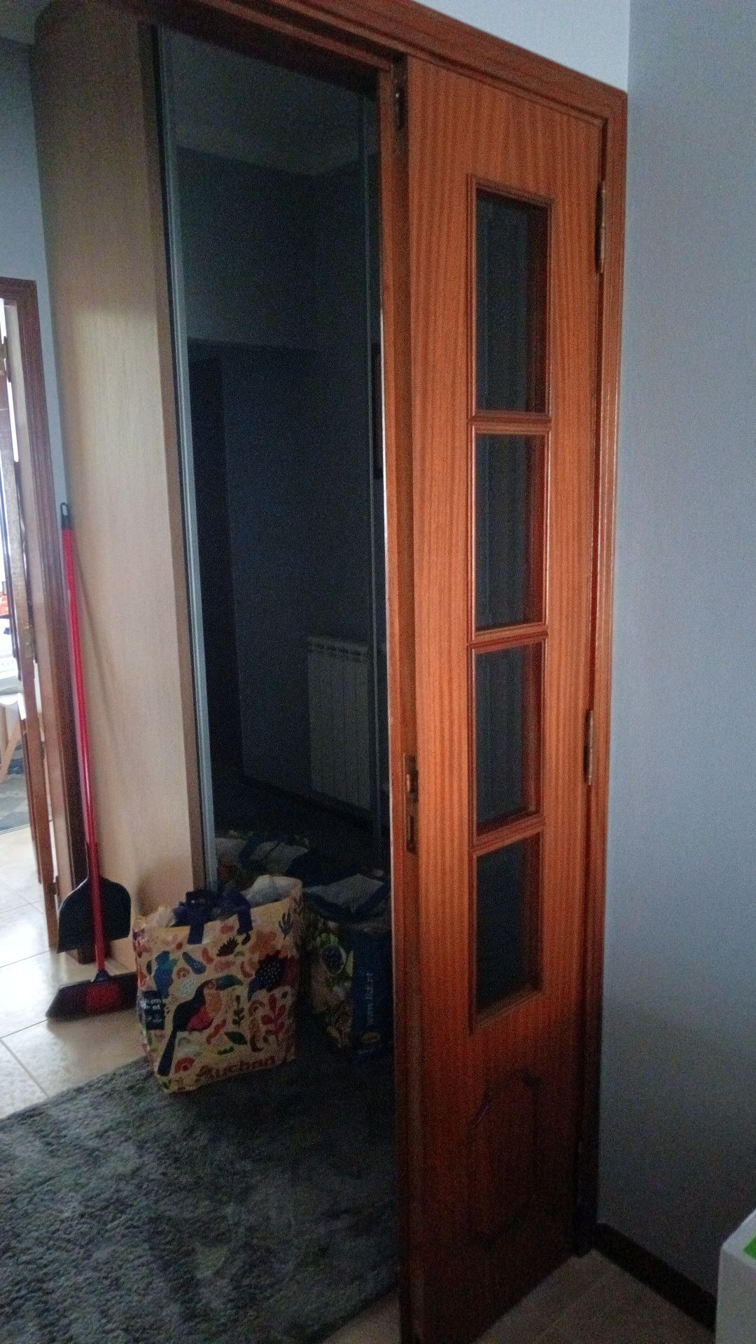 Vendo 5 portas em bom estado
