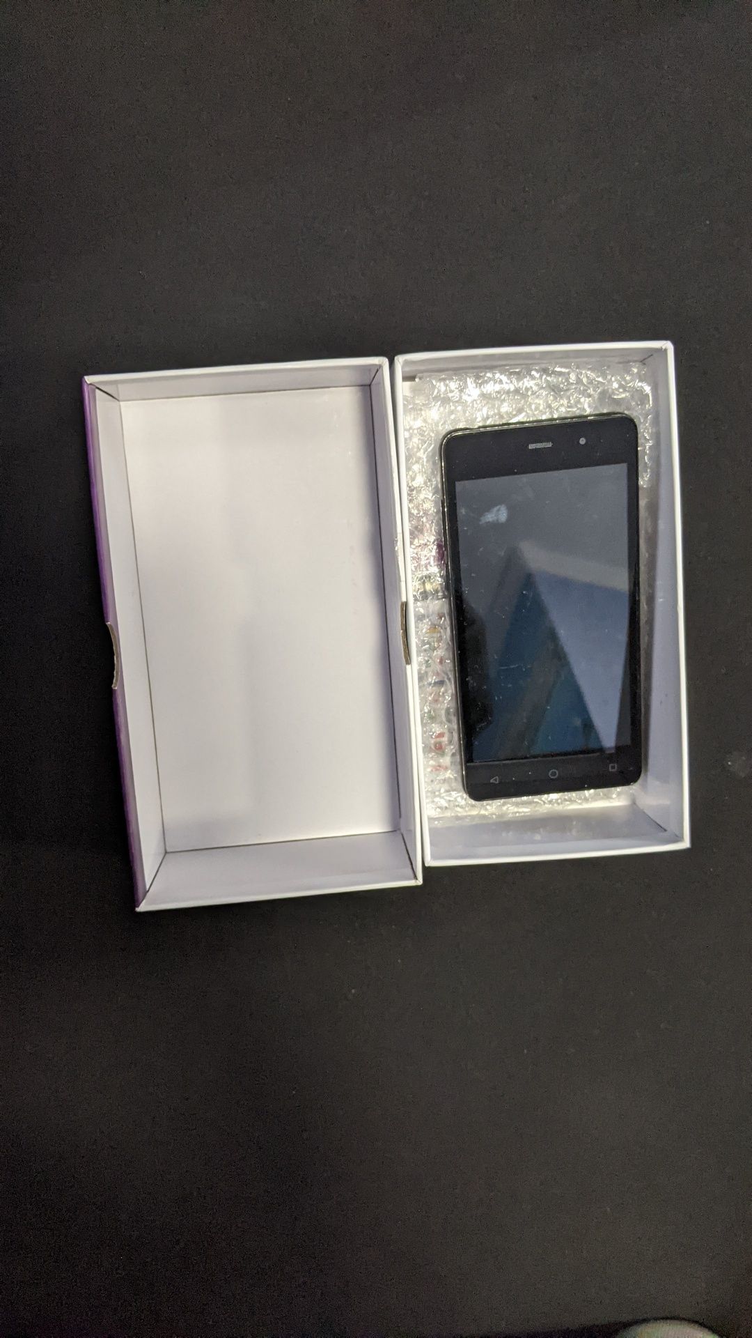Смартфон Archos 45b Neon (на запчастини)