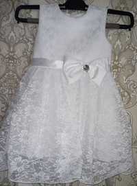 Детское платье 2-3 года (гипюровое, белое) новое
