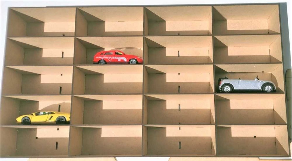 Настенная полка для машин 1:32 Кинсмарт Kinsmart