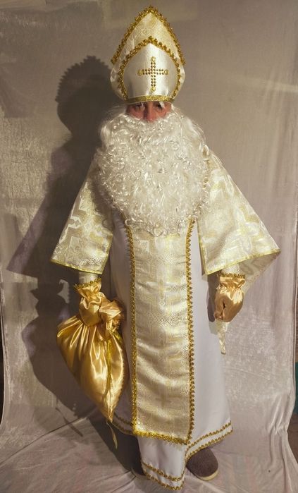 Прокат костюма Святого Миколая