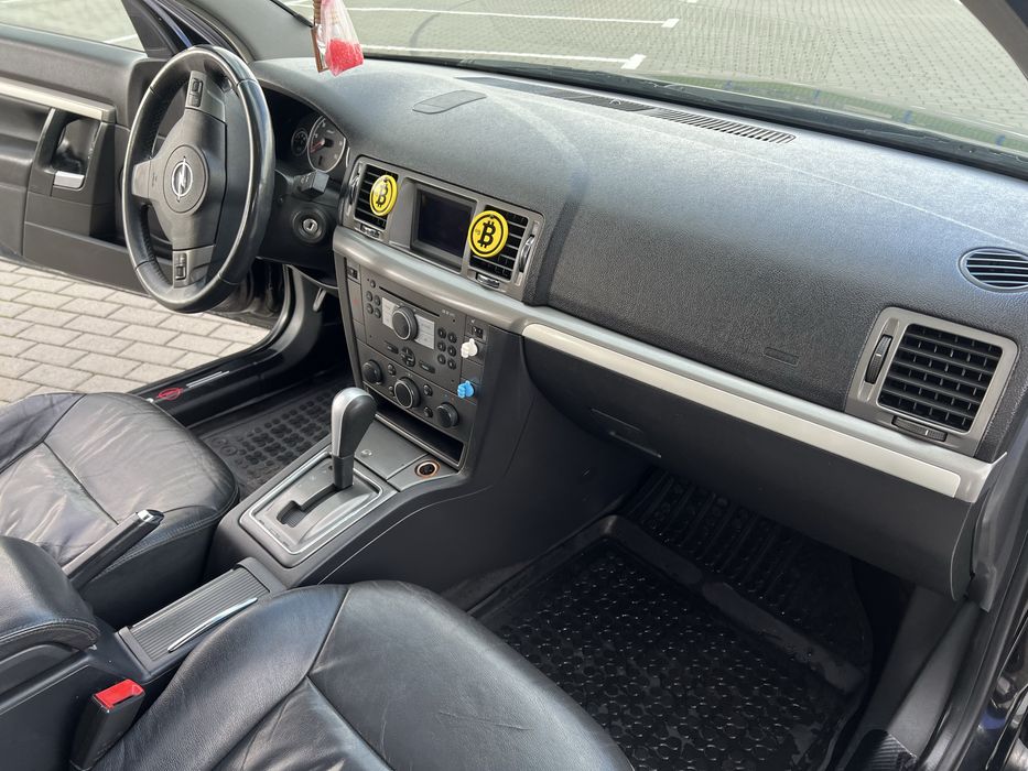 OPEI vectra 2008 р автомат