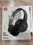 Słuchawki JBL TUNE 660NC