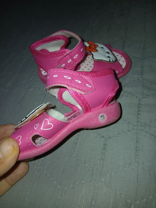 Дитячі босоніжки 15 розміру