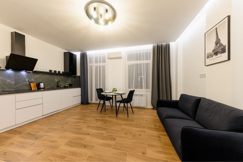 Апартаменти/квартира подобово в центрі міста - 9