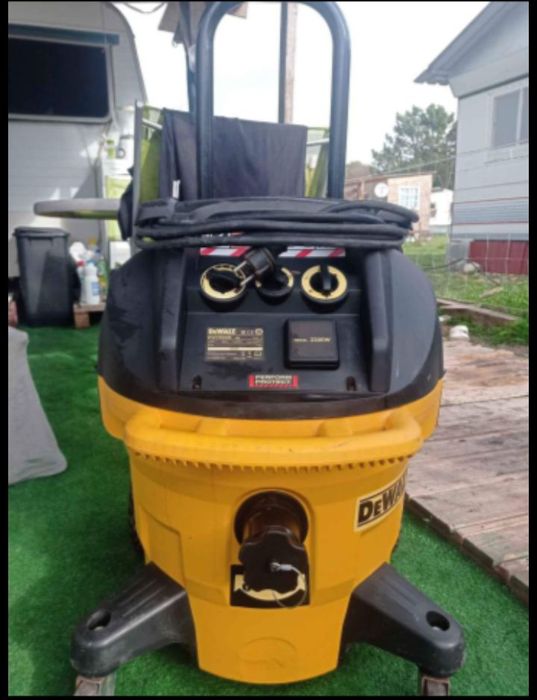 Aspirador dwalt 30 lt