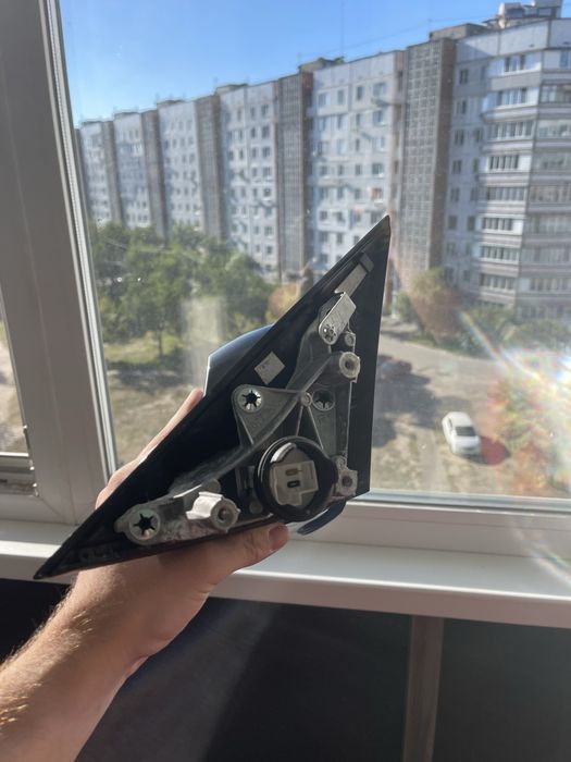 Зеркало правое BMW F30 / F31 5 pin Shadow Line