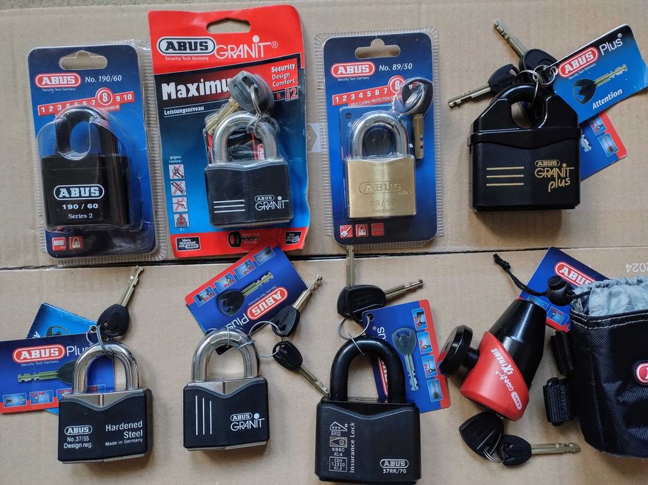 Навесной замок ABUS Granit 37/55 Diskus 26/70 / 96csti/60  колодка