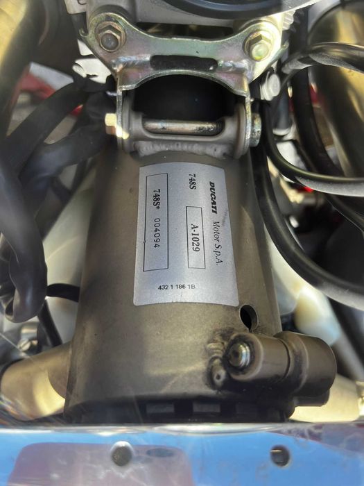 Ducati 748 ano 1998