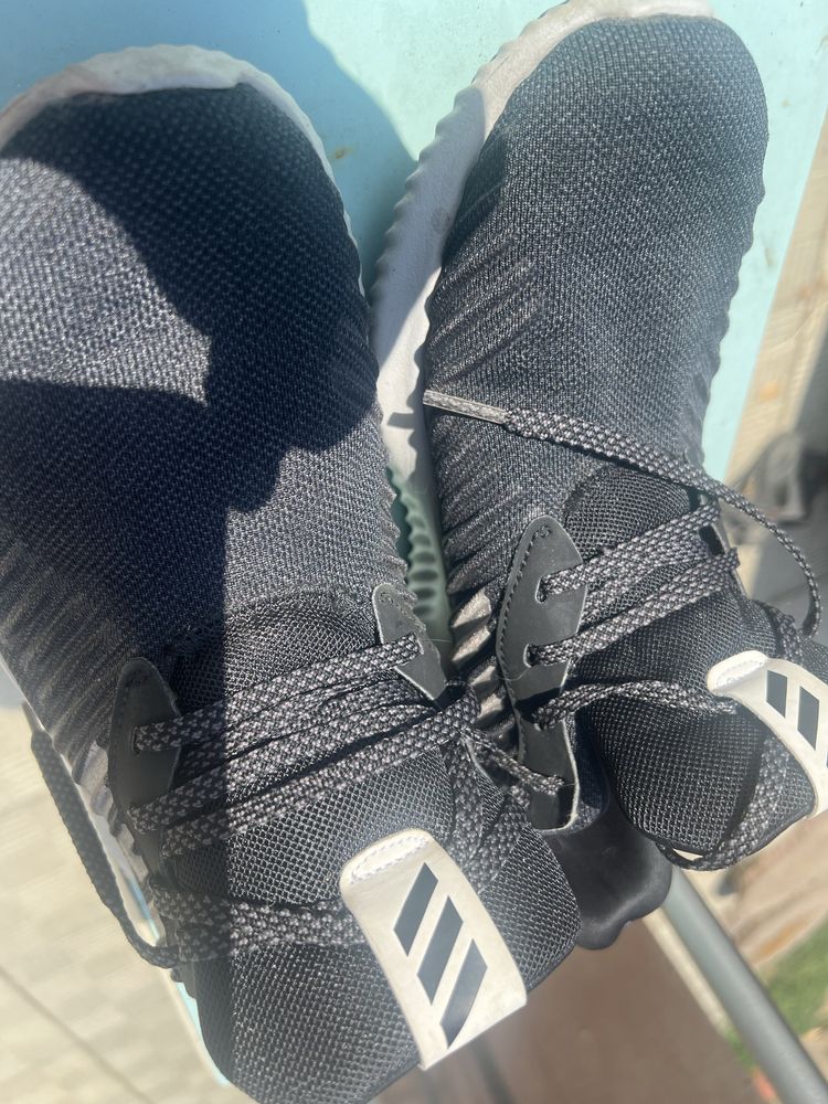 adidas 42 оригінал, 26,5 см.