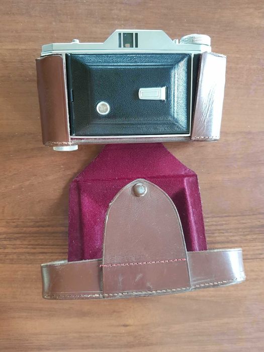 Aparaty fotograficzne BEIER ( BEIRAX )  i CMEHA ( SMENA )