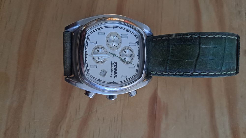 Relógio Fossil cronógrafo