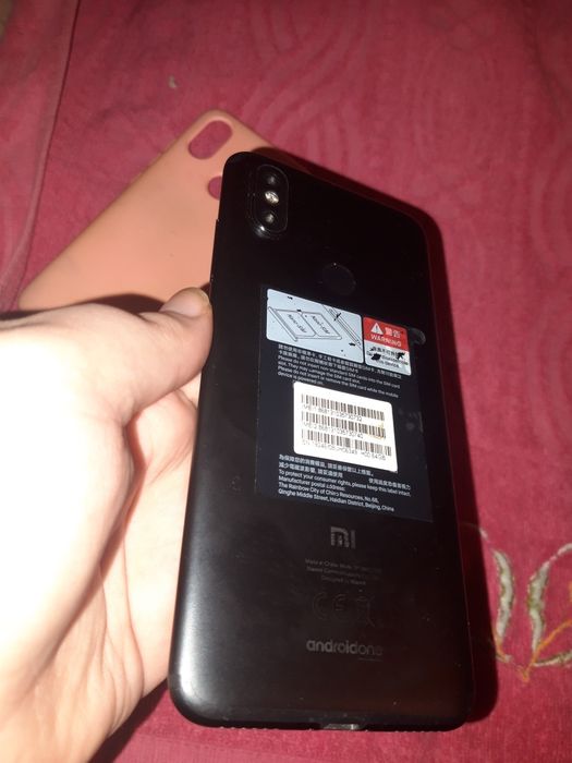 Смартфон Xiaomi Mi A2 4/64 Black M1804D2SG телефон на запчасти