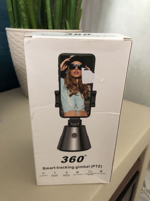 Штатив для телефону з датчиком руху