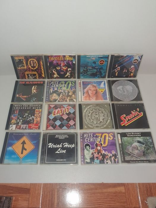 16 Antigos CDS de Música
