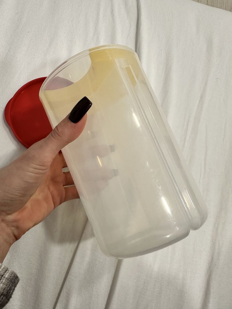 Pojemnik na 3 rodzaje bakali bakaliowiec tupperware